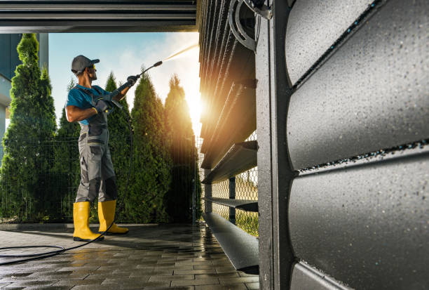 Best Pressure Washing Siding  in Olton, TX